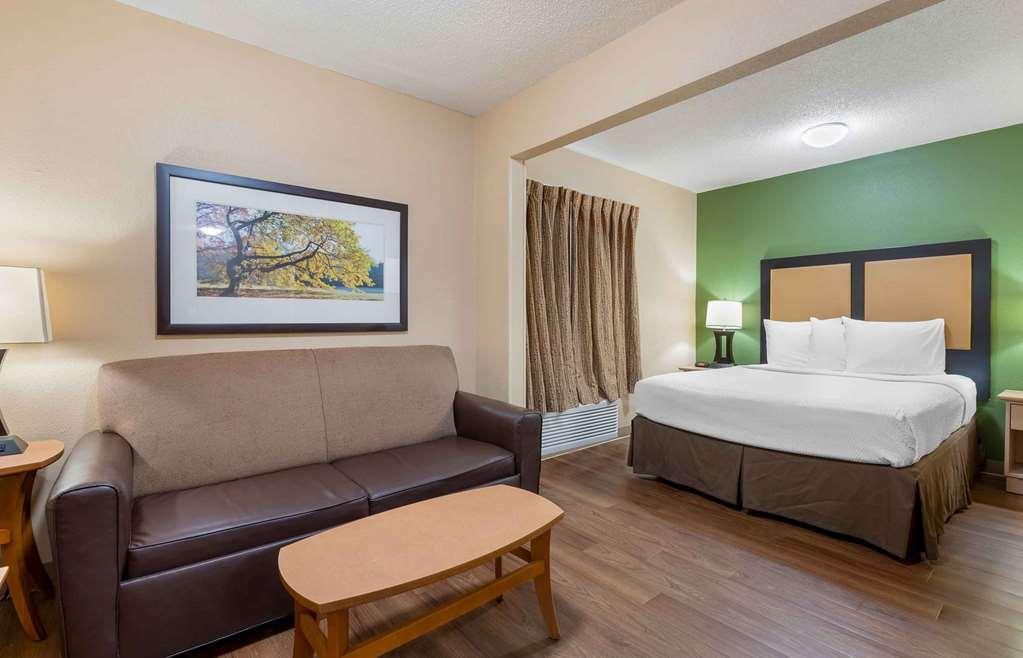 Extended Stay America Suites - Chicago - Lombard - Yorktown Center Værelse billede