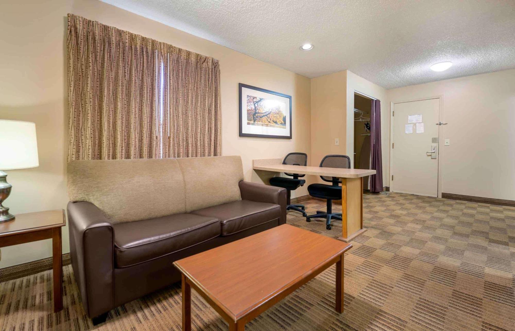 Extended Stay America Suites - Chicago - Lombard - Yorktown Center Eksteriør billede