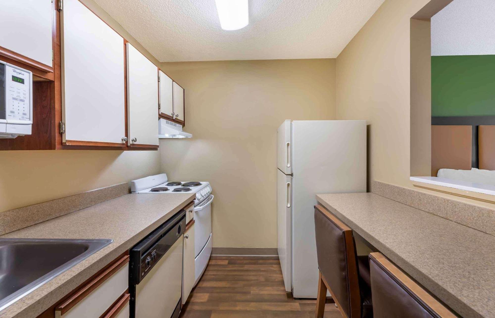 Extended Stay America Suites - Chicago - Lombard - Yorktown Center Eksteriør billede