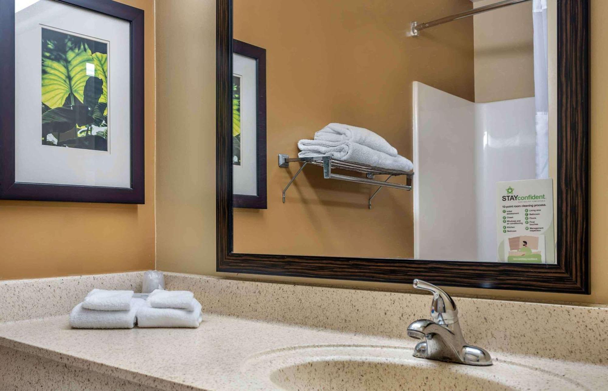 Extended Stay America Suites - Chicago - Lombard - Yorktown Center Eksteriør billede
