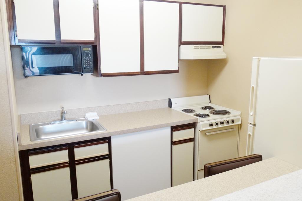 Extended Stay America Suites - Chicago - Lombard - Yorktown Center Eksteriør billede